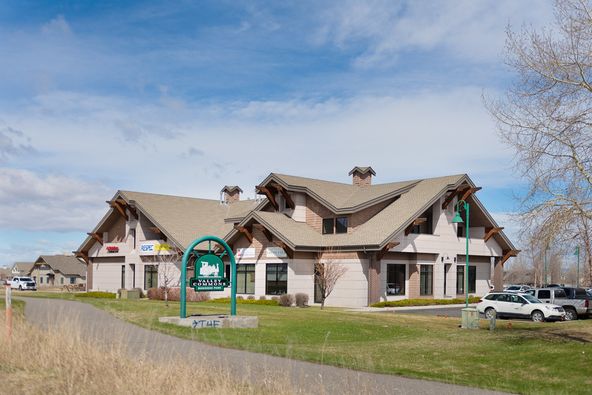 Fully Occupied by Essential Businesses-Huffine Frontage: 3810 Valley Commons Dr, Bozeman, MT 59718